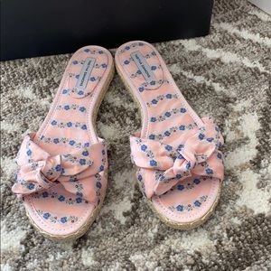 TABITHA SIMMONS sandal 💕